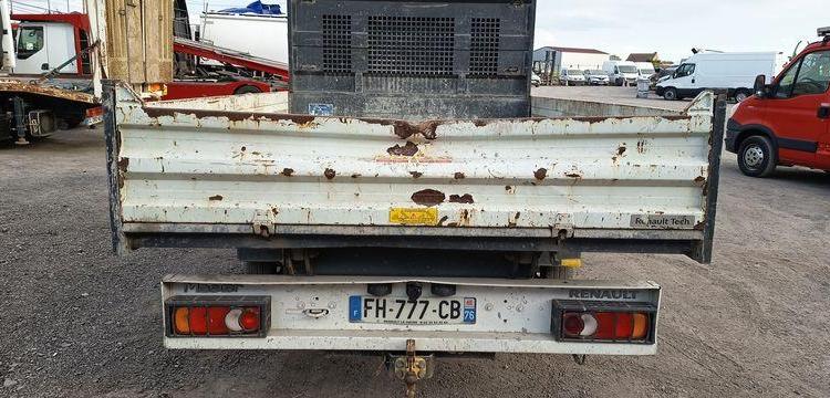 RENAULT MASTER 3 2,3D 16V ENERGY 130 CV BENNE AVEC COFFRE ACIER DIESEL – 107585 KMS BLANC FH-777-CB