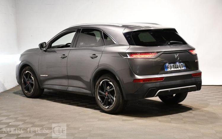 DS DS7 CROSSBACK 1,5 BLUEHDI 130CH EAT8 PERFORMANCE LINE + GRIS FJ-144-LT