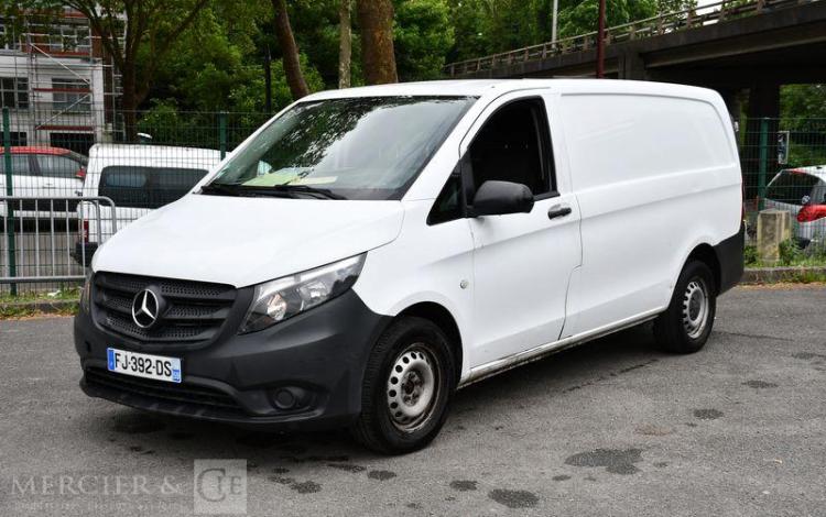 MERCEDES VITO FG 109 CDI  90 LONG BLANC FJ-392-DS