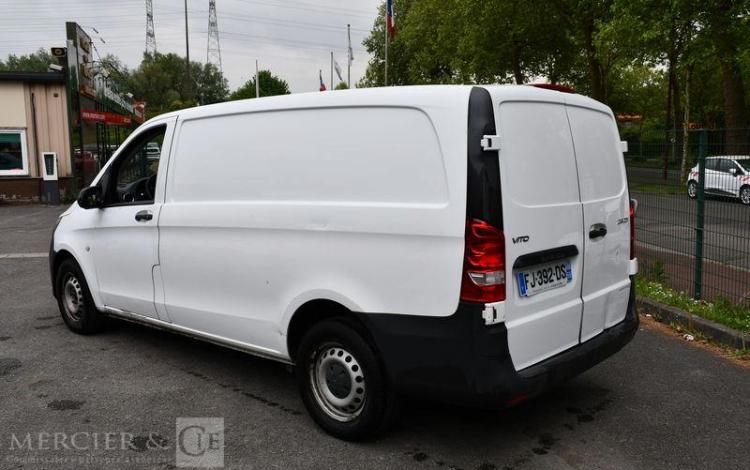 MERCEDES VITO FG 109 CDI  90 LONG BLANC FJ-392-DS