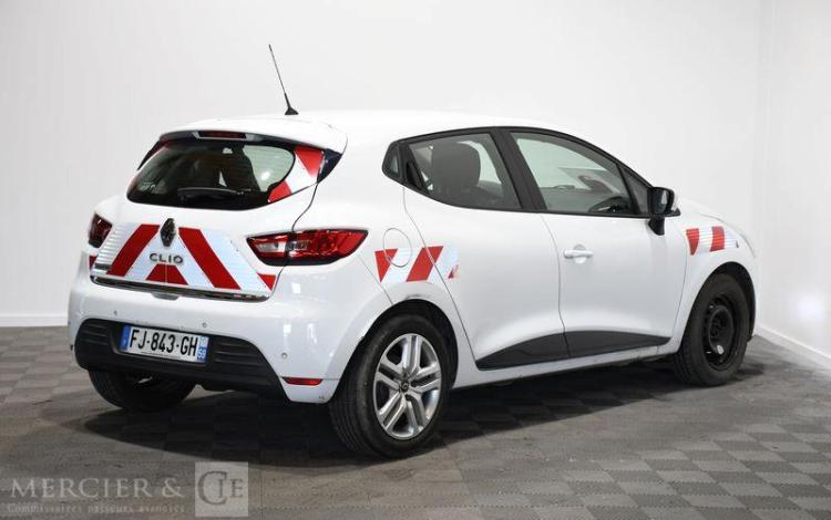 RENAULT CLIO IV 1.5 DCI 75 BUSINESS
 BLANC FJ-843-GH
