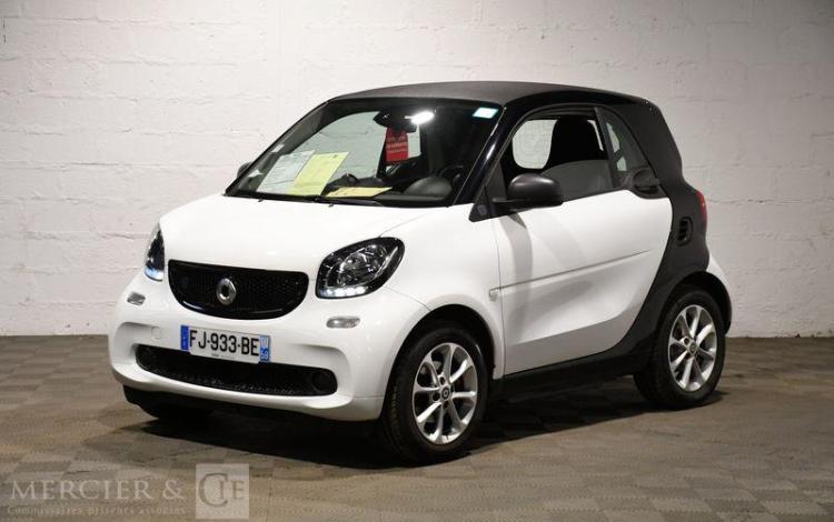 SMART FORTWO ELECTRIC 80  AVEC-BATTERIE PASSION BLANC FJ-933-BE