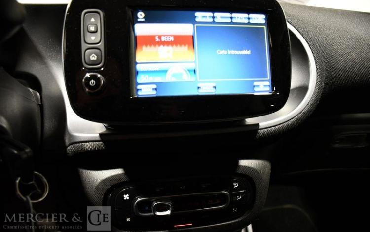 SMART FORTWO ELECTRIC 80  AVEC-BATTERIE PASSION BLANC FJ-933-BE