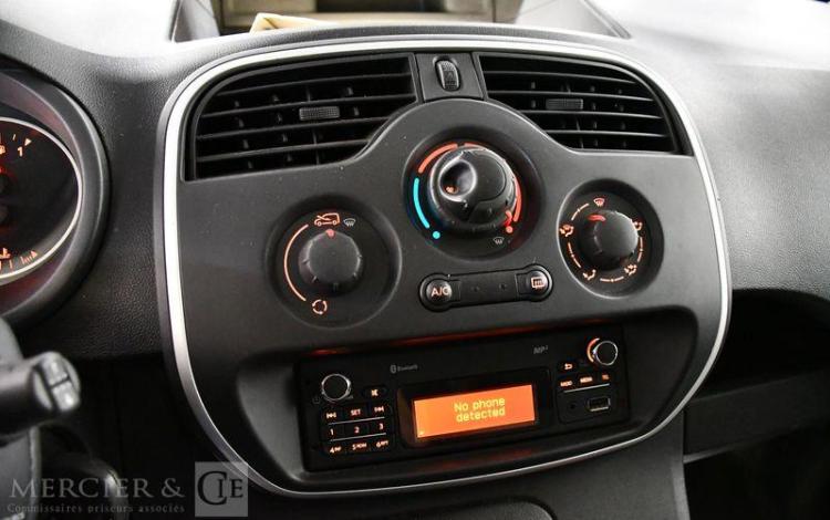 RENAULT KANGOO EXPRESS GD CFT BLUE DCI 95 BLANC FK-062-FA