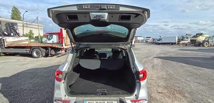 RENAULT KADJAR 1.5 BLUEDCI 115 BUSINESS EDC 4X4 GRIS FK-509-MS