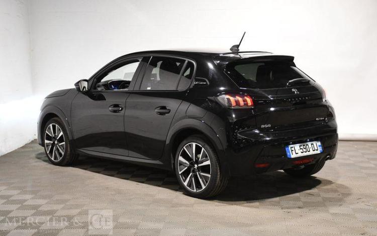 PEUGEOT 208 1,2 PURE TECH 100 GT LINE S&S NOIR FL-590-DJ