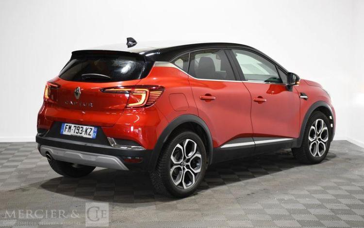 RENAULT CAPTUR 1.3 TCE 130 INTENS EDC ROUGE FM-793-KZ
