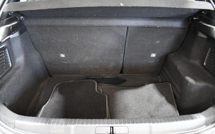 DS DS3 CROSSBACK 1.5 BLUEHDI 130 GRAND-CHIC GRIS FN-002-ZE