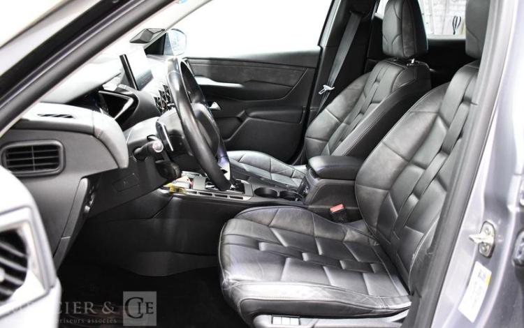 DS DS3 CROSSBACK BLUEHDI 130 GRIS FN-002-ZE