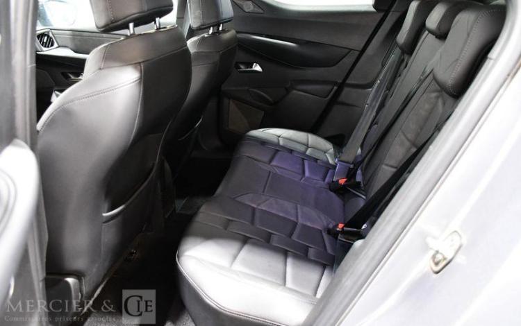 DS DS3 CROSSBACK BLUEHDI 130 GRIS FN-002-ZE