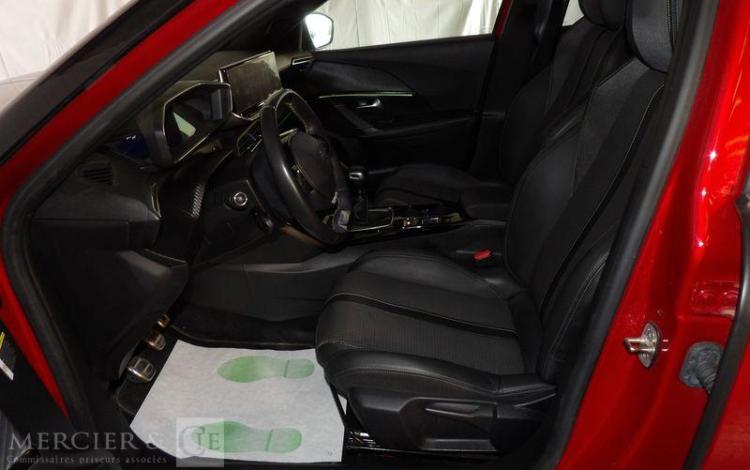 PEUGEOT 2008 1,2 PURETECH 130CH GT LINE S&S ROUGE FN-262-GN