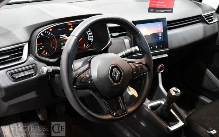 RENAULT CLIO SOCIETE 1.5 BLUEDCI 85 AIR NAV
 BLANC FP-787-RR