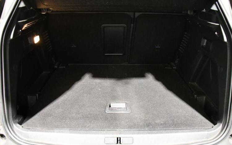PEUGEOT 3008 1,2 PURETECH 130CH ALLURE S&S NOIR FP-951-ZE