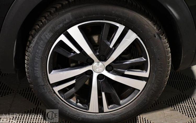 PEUGEOT 3008 1,2 PURETECH 130CH ALLURE S&S NOIR FP-951-ZE
