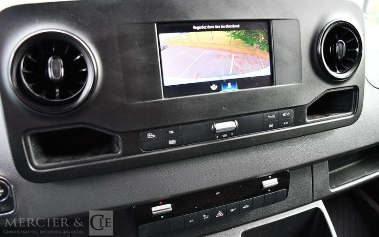 MERCEDES SPRINTER FOURGON BLANC FP-959-ZF