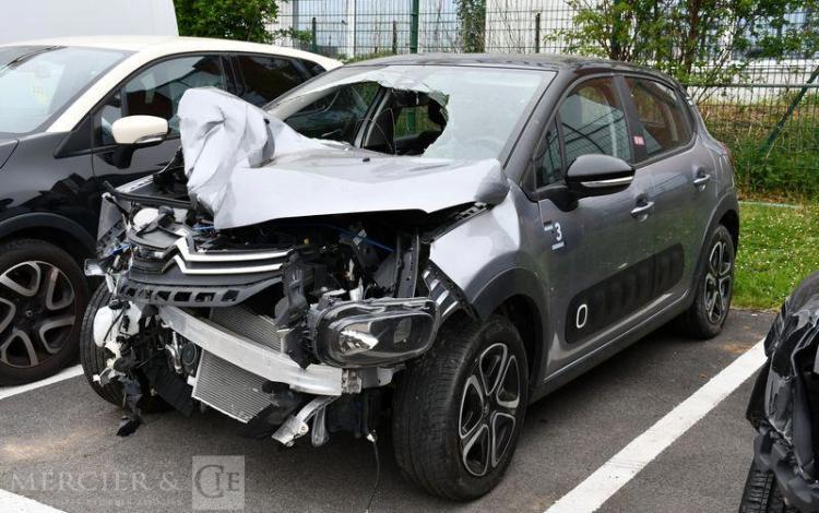 CITROEN C3 1.2 PURE TECH 82 S&S GRAPHIC pour pieces sans  carte grise GRIS FQ-024-DE