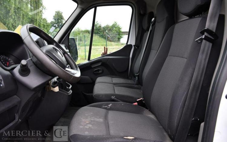RENAULT MASTER L2H2 3300 GD CFT DCI135 BLANC FQ-199-SH