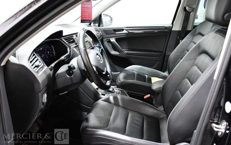 VOLKSWAGEN TIGUAN 1.5 TSI 150 EVO CARAT EXCLUSIVE DSG NOIR FQ-360-KQ