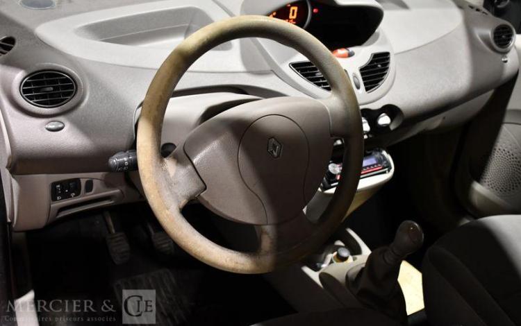 RENAULT TWINGO 1,2 60 AUTHENTIQUE ROUILLE FQ-787-PR