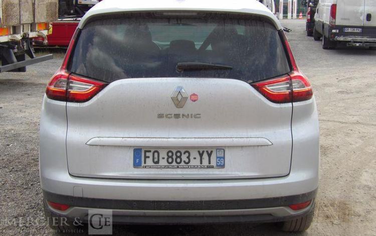RENAULT GRAND SCENIC IV 1.7 BLUEDCI 120 BUSINESS DIESEL – 160387 KMS – ANNEE 2020 GRIS FQ-883-YY