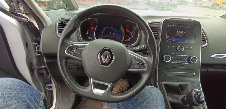 RENAULT GRAND SCENIC IV 1.7 BLUEDCI 120 BUSINESS DIESEL – 160387 KMS – ANNEE 2020 GRIS FQ-883-YY