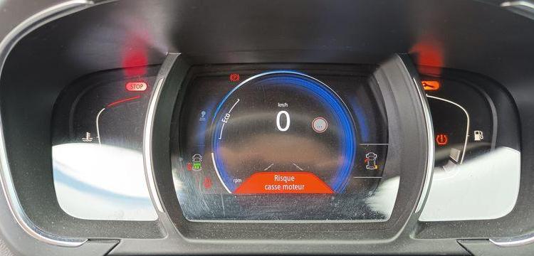 RENAULT GRAND SCENIC IV 1.7 BLUEDCI 120 BUSINESS DIESEL – 160387 KMS – ANNEE 2020 GRIS FQ-883-YY