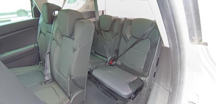 RENAULT GRAND SCENIC IV 1.7 BLUEDCI 120 BUSINESS DIESEL – 160387 KMS – ANNEE 2020 GRIS FQ-883-YY