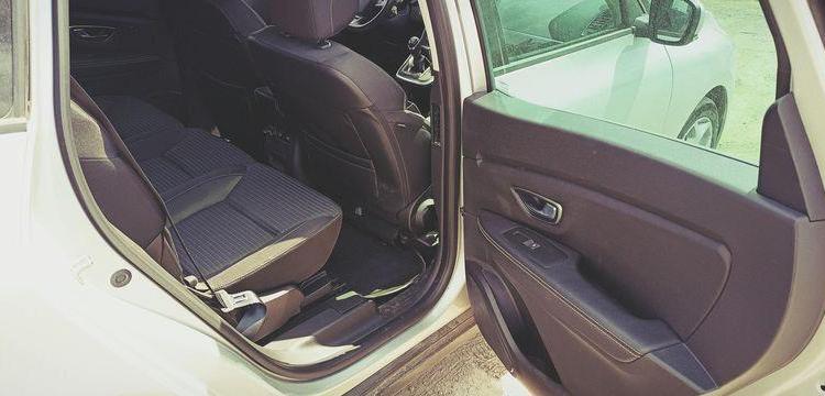 RENAULT GRAND SCENIC IV 1.7 BLUEDCI 120 BUSINESS DIESEL – 160387 KMS – ANNEE 2020 GRIS FQ-883-YY