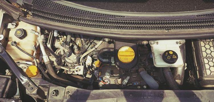 RENAULT GRAND SCENIC IV 1.7 BLUEDCI 120 BUSINESS DIESEL – 160387 KMS – ANNEE 2020 GRIS FQ-883-YY