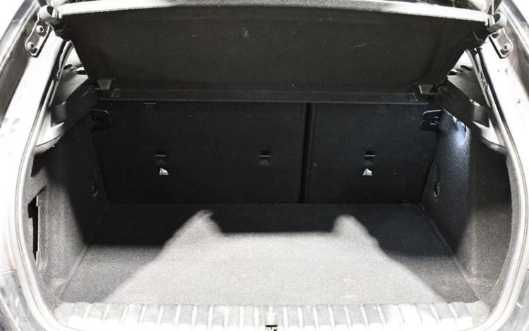 BMW SERIE 1 118D BVM LOUNGE NOIR FR-513-EL
