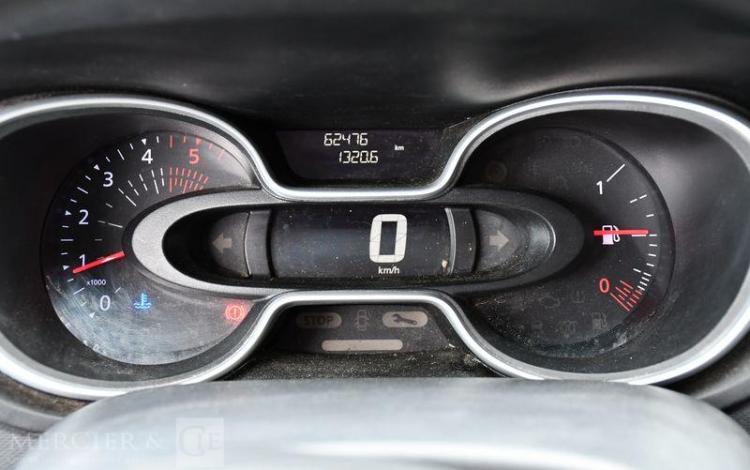 RENAULT TRAFIC FOURGON 1.6 DCI 95 L2H1 GRAND-CONFORT BLANC FR-831-SC
