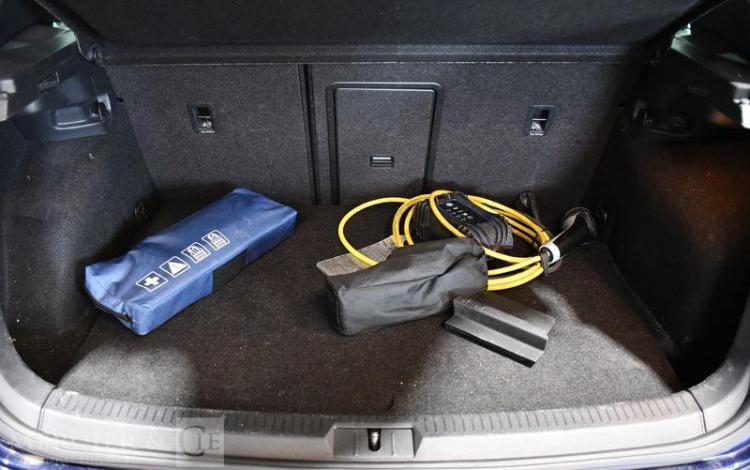 VOLKSWAGEN GOLF 1,4 TSI 204CH HYBRIDE BLEU FS-031-AL