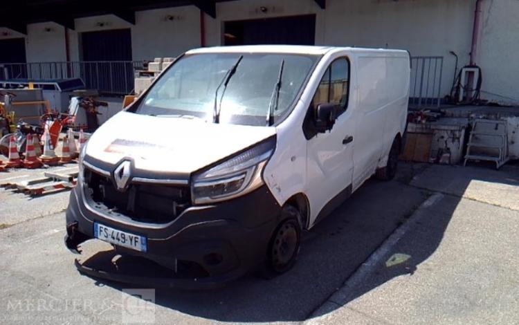 RENAULT TRAFIC GCF 1300 DCI 120 L2H1 BOIS  FS-449-YF