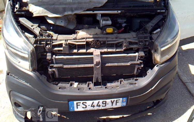 RENAULT TRAFIC GCF 1300 DCI 120 L2H1 BOIS  FS-449-YF