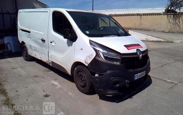 RENAULT TRAFIC GCF 1300 DCI 120 L2H1 BOIS  FS-449-YF