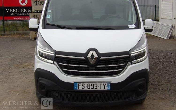 RENAULT TRAFIC3 PHASE 2 L2H1 1300 20,DCI 16V 120 CV – DIESEL – 153901 KMS – ANNEE 2020 BLANC FS-893-TY