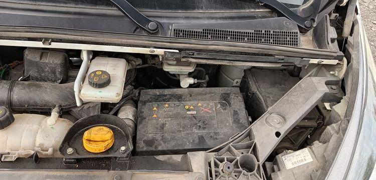 RENAULT TRAFIC3 PHASE 2 L2H1 1300 20,DCI 16V 120 CV – DIESEL – 153901 KMS – ANNEE 2020 BLANC FS-893-TY