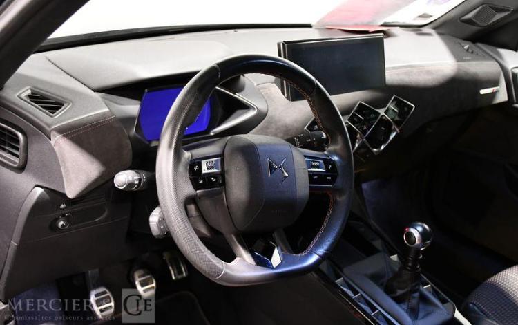 DS DS3 CROSSBACK 1,2 PURETECH 100CH PERFORMANCE LINE PLUS GRIS FT-088-NR