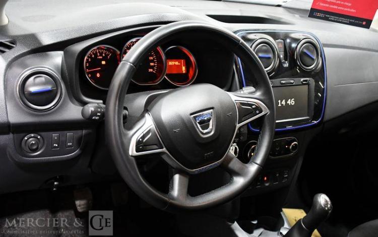 DACIA SANDERO 1,0 TCE 100 15 ANS BLEU FT-206-VN