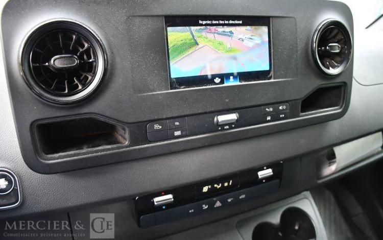 MERCEDES SPRINTER FOURGON  FT-397-CX