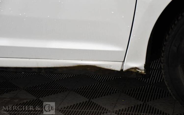 DACIA SANDERO 1,0 SCE 75 ESSENTIEL BLANC FV-638-EJ