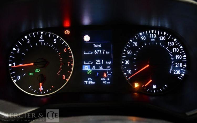 RENAULT CLIO SL LIMITED TCE 90 BLANC FW-017-NZ