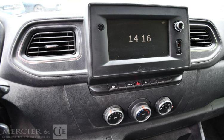 RENAULT MASTER L2H2 GCF F3300 DCI 135 BLANC FW-224-BY