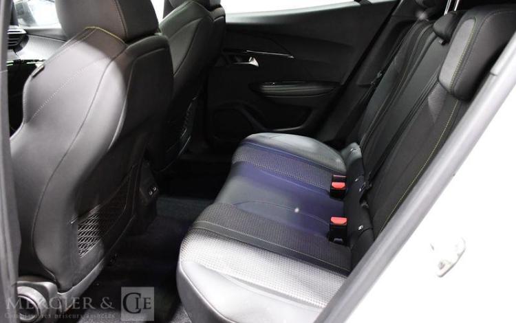 PEUGEOT 2008 PURETECH 130CH EAT8 S&S BLANC FX-102-HS