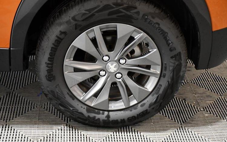 PEUGEOT 2008 1,2 PURETECH 100CH ACTIVE ORA FX-127-KB