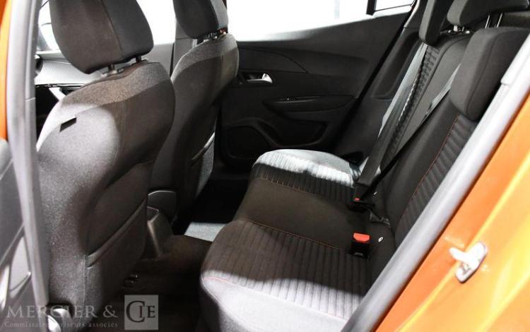 PEUGEOT 2008 1,2 PURETECH 100CH ACTIVE ORA FX-127-KB