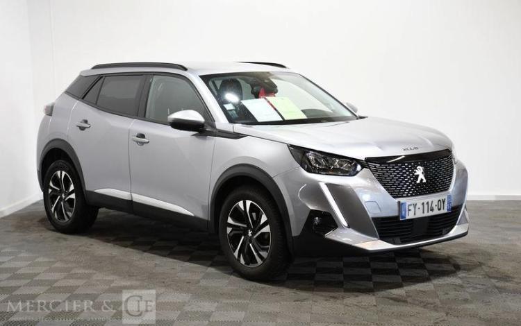 PEUGEOT 2008 1,2 PURE TECH ALLURE 130 GRIS FY-114-QY