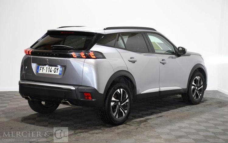PEUGEOT 2008 1,2 PURE TECH ALLURE 130 GRIS FY-114-QY