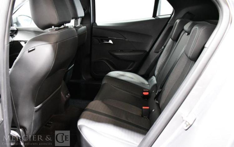 PEUGEOT 2008 1,2 PURE TECH ALLURE 130 GRIS FY-114-QY