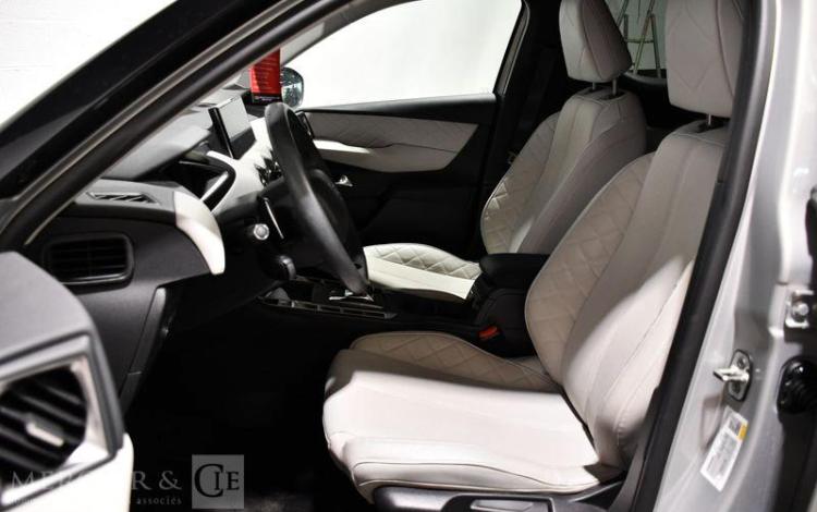 DS DS3 CROSSBACK PURE TECH 130 GRIS FY-153-NG